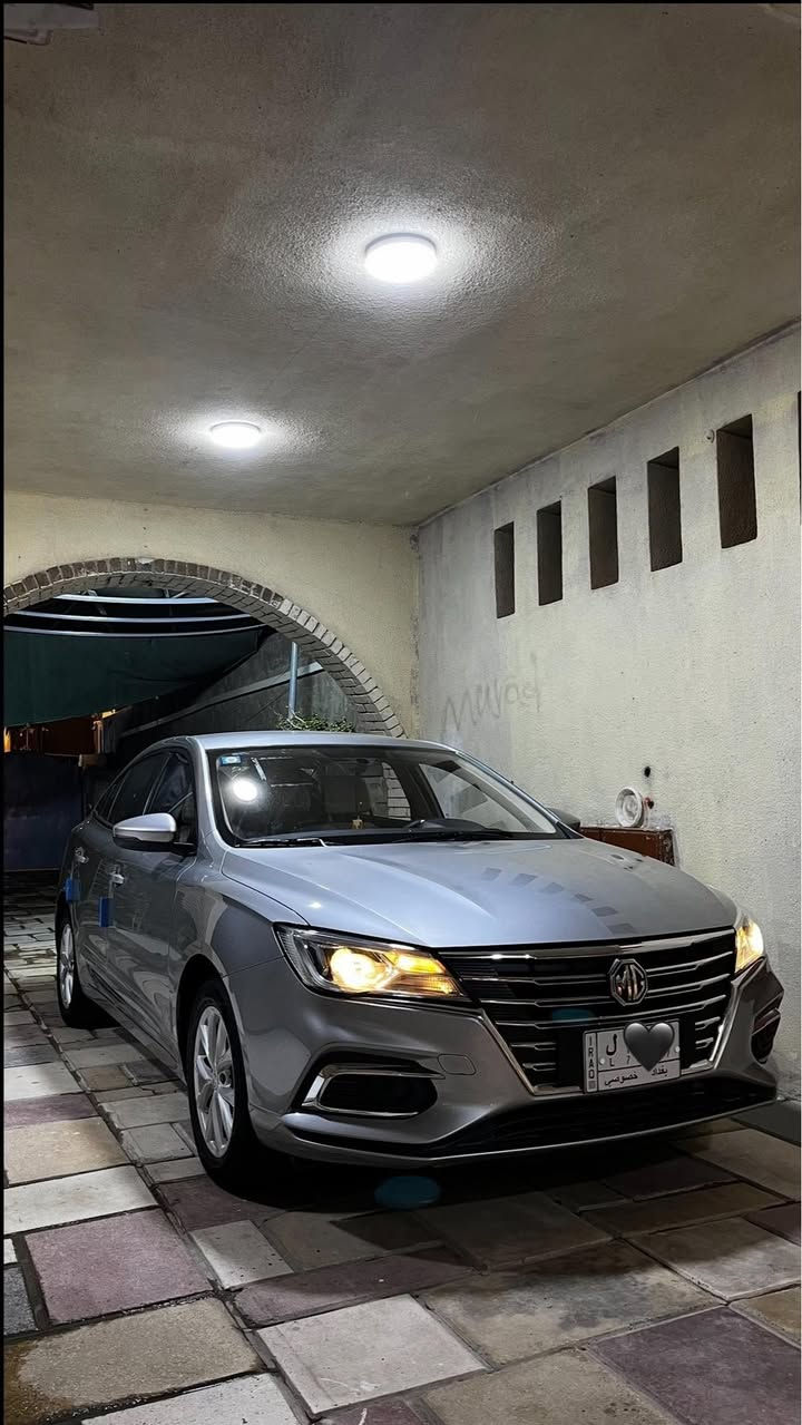 للبيع mg5 2024 بيع مستعجل جداً
السيارة تحت ضمان الشركه وجديدة جداً

وافولها كله محسن

ماشية 24 الف 
مواصفات السيارة 
ابل كار بلي
اشاير ب المري
تحكمات ستيرن 
مثبت سرعه
شاشة كبيرة 

بيها ملاحضه ب الباب و شخوط ب الدعاميات

مكان السيارة صليخ
رقم : ***********
سعرها 106 وبيها مجال بيع مستعجل جداً
