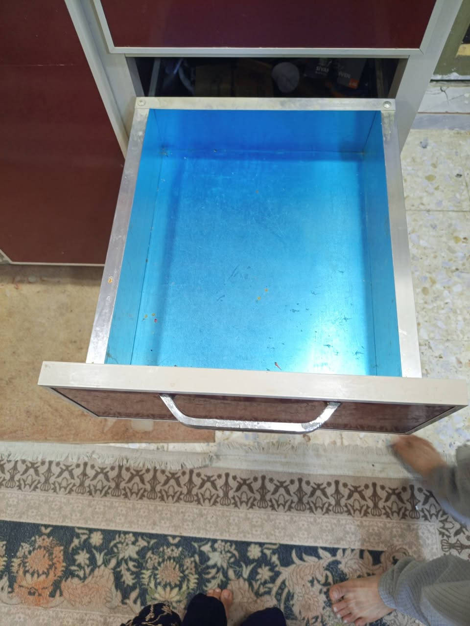 كاونتر قطعتين متر ونص 

مفصله 850 الف تفصال حديث 

وريده 375 

العنوان العبيدي الرئاسة شارع 20 

***********
