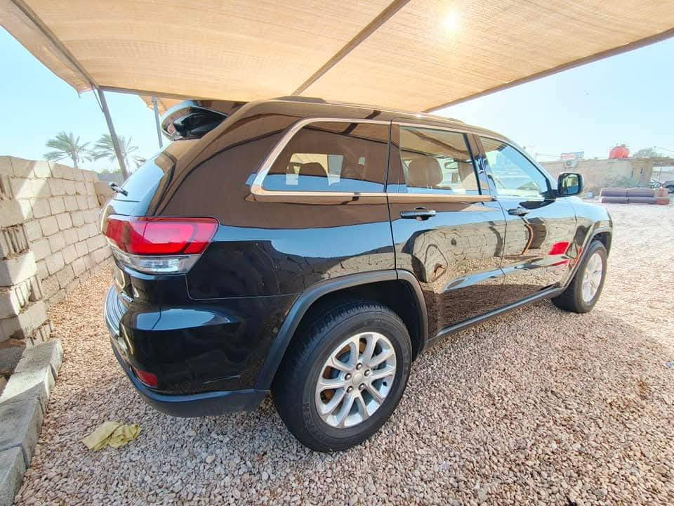 السلام عليكم
سياره جيب موديل 2021
رقم بغداد باسمي رقم نكليزي 
وارد أمريكي 
محرك/3600
رادار امامي 
حساسات خلفيه
شاشه تاج
كشنات تدفئه تبريد
جنطه شفط كهربائي 
السياره عليها منضومت زنون اصلي 
عليها أدامه بلكامل 
السعر (260)وبيها مجال 
للستفسار اكثر اتصل /***********
