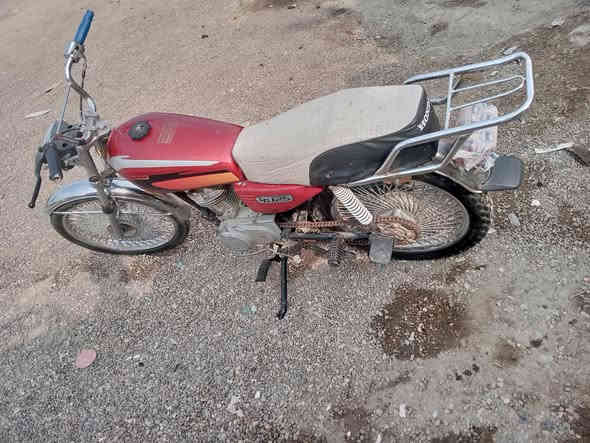 البيع وراق كمله *********** السعر 400 وبيه مجال مكا حله
