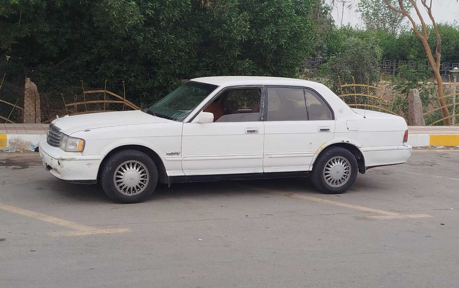 السلام عليكم سياره ارنب موديل 93 مكفوله من الكص والعيب الشرعي والظربه مكينه وكير شرط حداديه جديده كهربائيات كلها شغاله تبريدها عوزه بس غاز رقمها بغداد دوالي بسمي والباقي شوف العين موجوده بل ناصريه رقم الهاتف ***********
