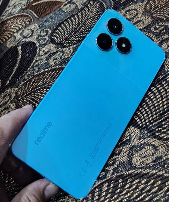 السلام عليكم
جهاز ريلمي C51
جهاز كله بلادي
سعر 90وبي مجال قليل
للاستفسار الاتصال على الرقم ***********
