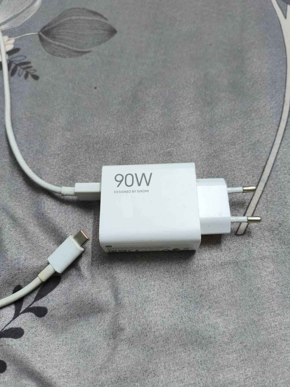 للبيع شاومي بوكو x7 برو 
جديد مستخدم شهرين
ذاكرته 512  
بطاريتة   100 
مع شاحنة 90 واط شحن سريع
شاشة 120 هرتز، في بوبجي 120 فريم
كاميرا 50 ميكابكسل
سعر: 390 الف وبي مجال
مكان: بابل توصيل ماكو 
رقم:  ***********
