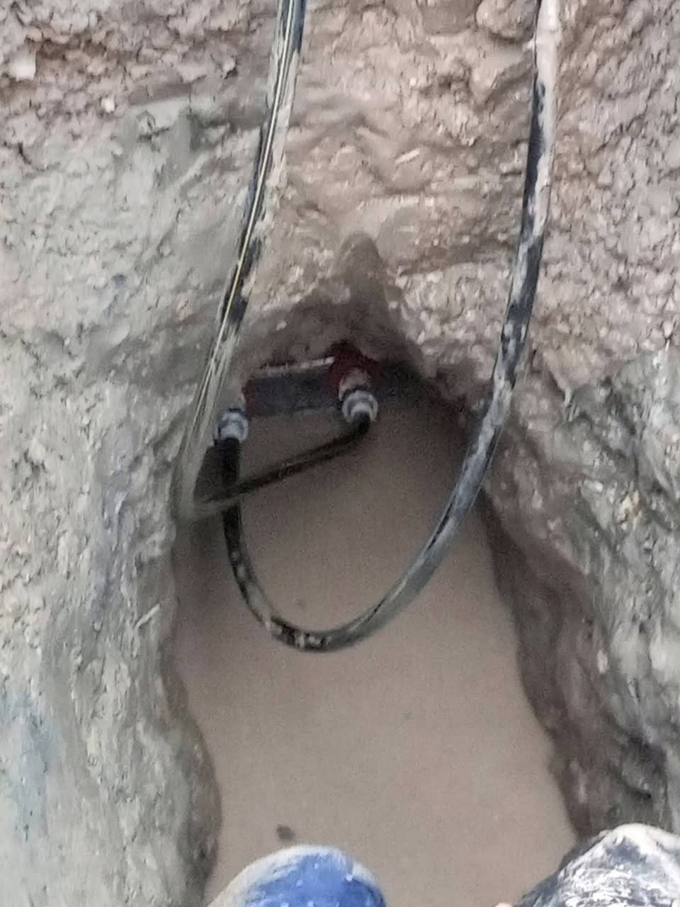 مستعدون حفر ابي ماء مجاري شغل درجه اولى بسعار مناسبه جدا تابلت
غيث الطائي رسم واحد كرخ 
***********
***********
