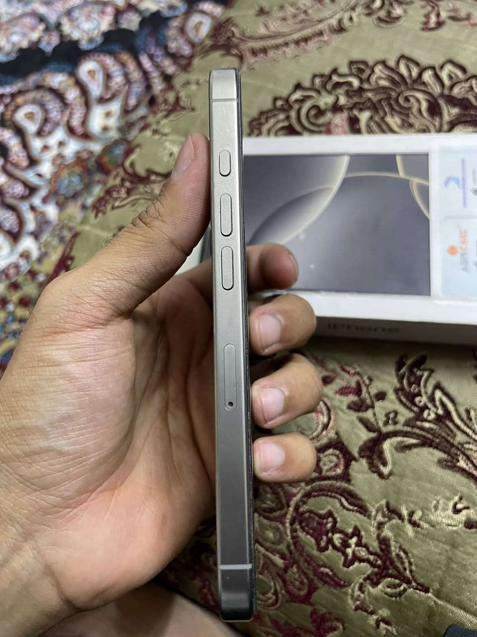 ايفون 16 برو
سلام عليكم البيع ايفون 16برو ذاكرة 128 شرق اوسط نضيف مابي شخط بطاريته 96 عدد الدورات 274 غراضه كامله 
السعر مليون و100 وبي مجال
المكان ديالى بعقوبه التحرير 
***********
