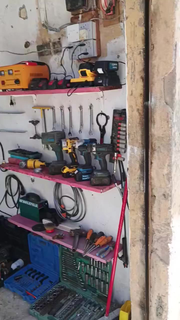 شباب تصليح بنسب لسعار دهن متوفر لاصلي


**إذا كنت صاحب هذا الإعلان وتريد حذفه لأي سبب، رجاءا أرسل رسالة إلى الدعم الفني**