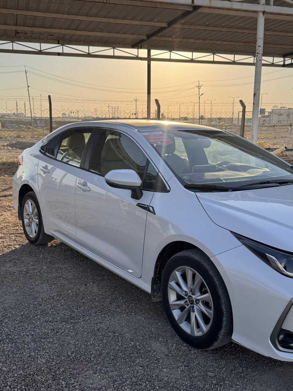السلام عليكم 
للبيع كورلا 2024 سار خليجي كفاله عامه ماشيه 45 الف 
مكان السياره الفلوجه. 
***********
