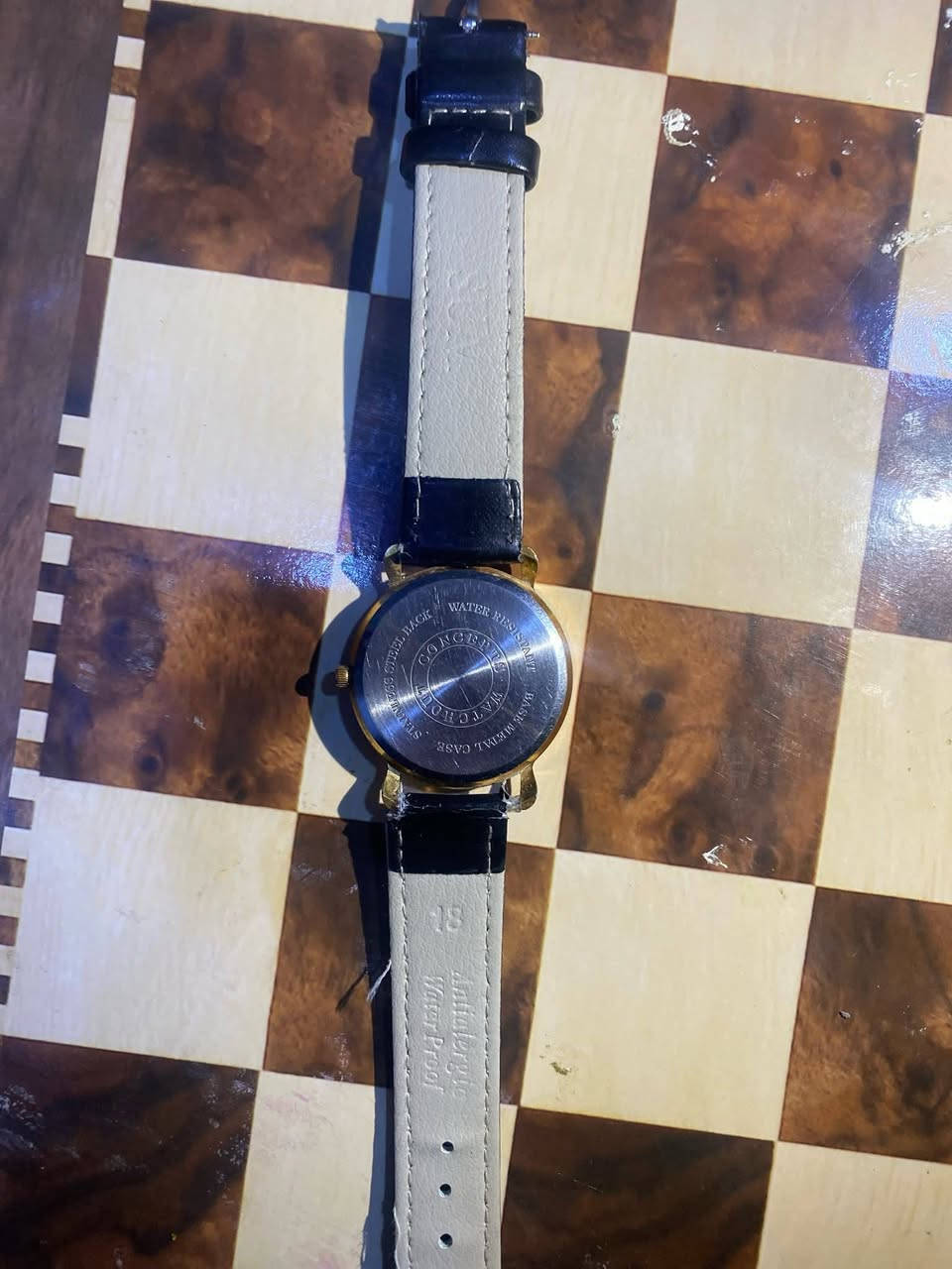 السلام عليكم 
شباب اي ساعه سعره 15بيهن مجال 
مكان الرمادي 
ساعات حيل حلوه


**إذا كنت صاحب هذا الإعلان وتريد حذفه لأي سبب، رجاءا أرسل رسالة إلى الدعم الفني**