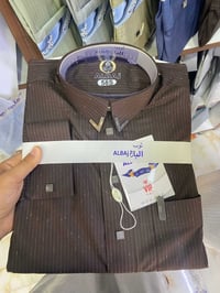 ملابس • مع التوصيل