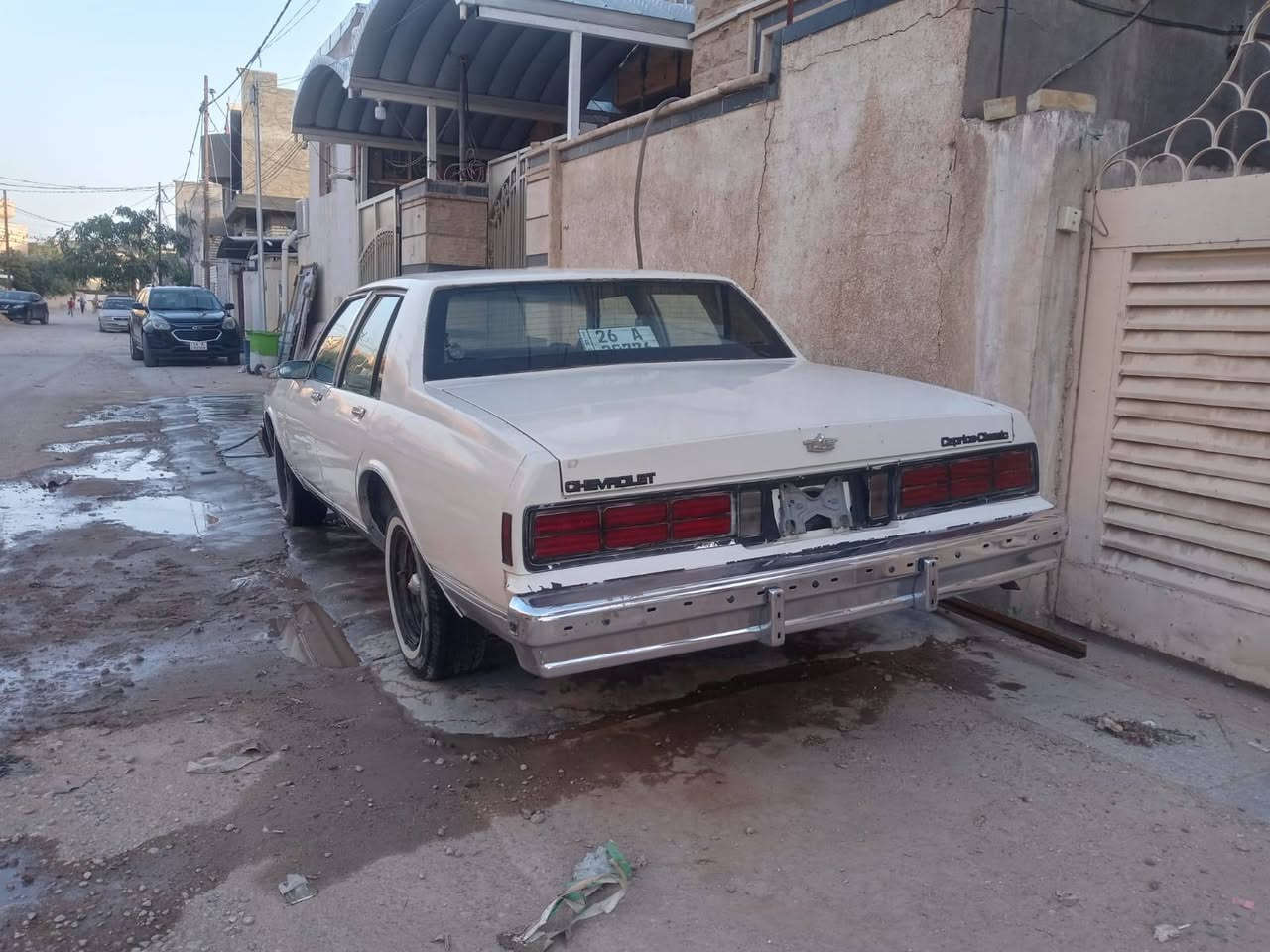 السلام عليكم للبيع او مراوس
كابرس موديل 1988 رقم صلاح الدين انكليزي سنوية لل2030 شرط التحويل 
مكينه 350 كابريتر صافيه لابخار ولا تنقيص
كير 700 ميكانيكي بيه مشكله مينمر بس اول وثاني 
باتري جديد
حداديه نضيفه 
كهربائيات نقصها كيجات ميشتغلن
السعر 30 وبيها مجال 
مكاني بالحله 
للاتصال ***********
