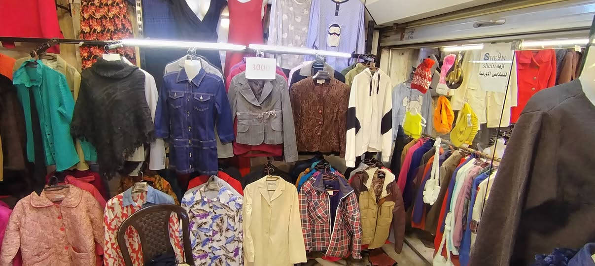 محل للايجار داخل قيصريه عمارا جواهر مقابل دولاري سنتر السعر هنا 👈***********
