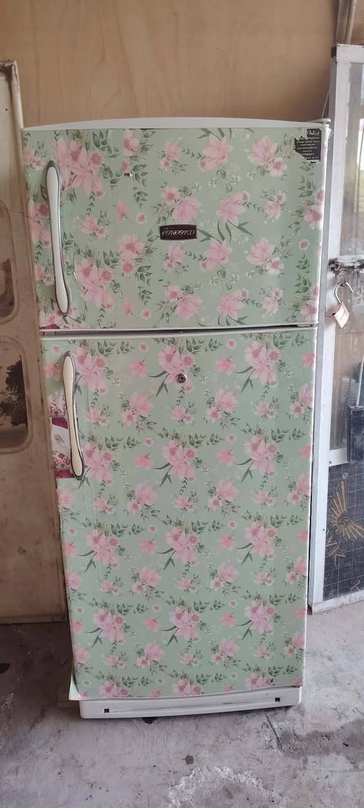 السلام عليكم ورحمة الله وبركاته ثلاجة للبيع شغاله بسعر مناسب للاستفسار خاص أو اتصل  على هذا الرقم ***********
