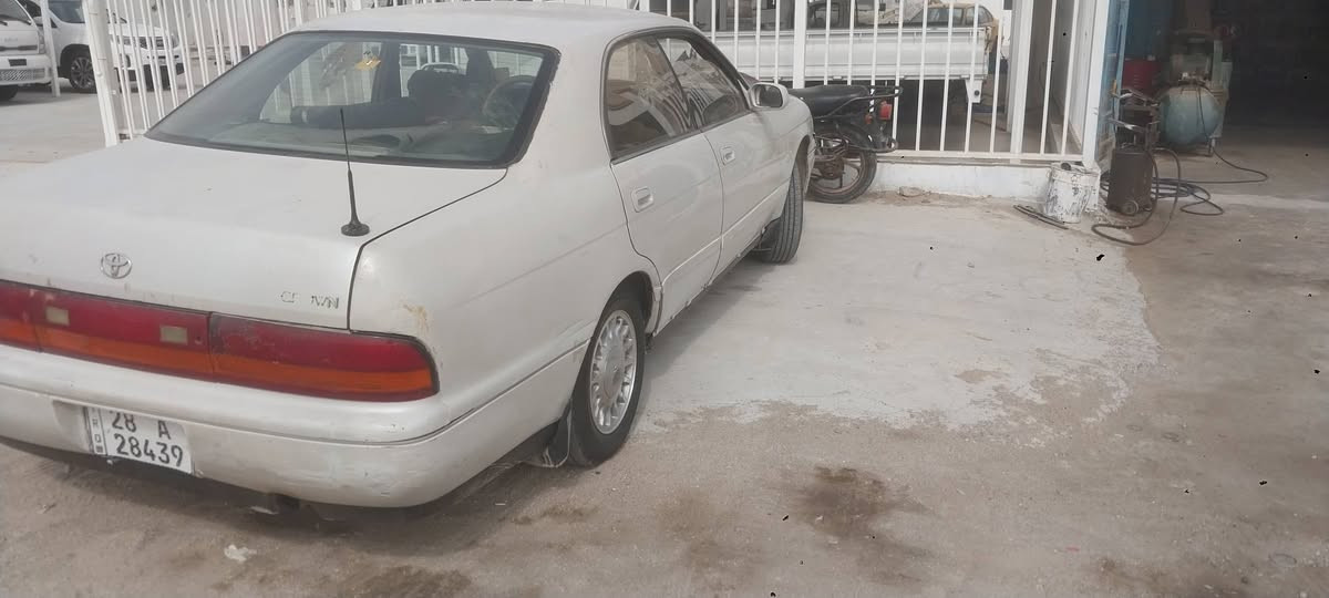 سلام عليكم
بطه لؤلؤي متصل موديل 1992 مكفوله من كص ونقل جثه وضربه قويه تخم تاير باتر جديد كير و مكينه 2500 ديلكو مكفولات رقم نجف انكليزي سنويه 2027 راعيه موجود يطلب تحويل شراي يتصل ***********
