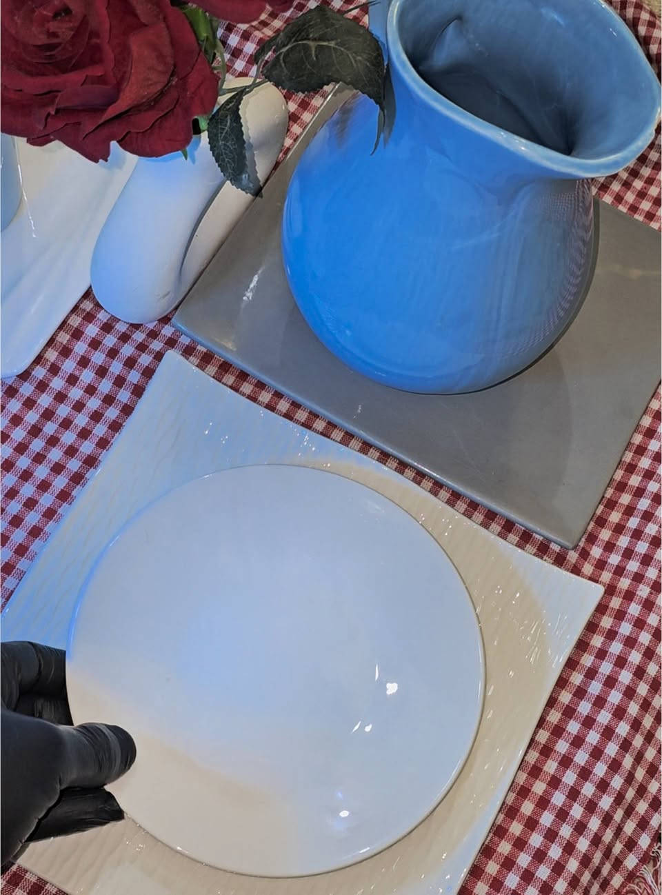 يا محظوظ كاعد هسه يحصلهم ع نص السعر
***********
