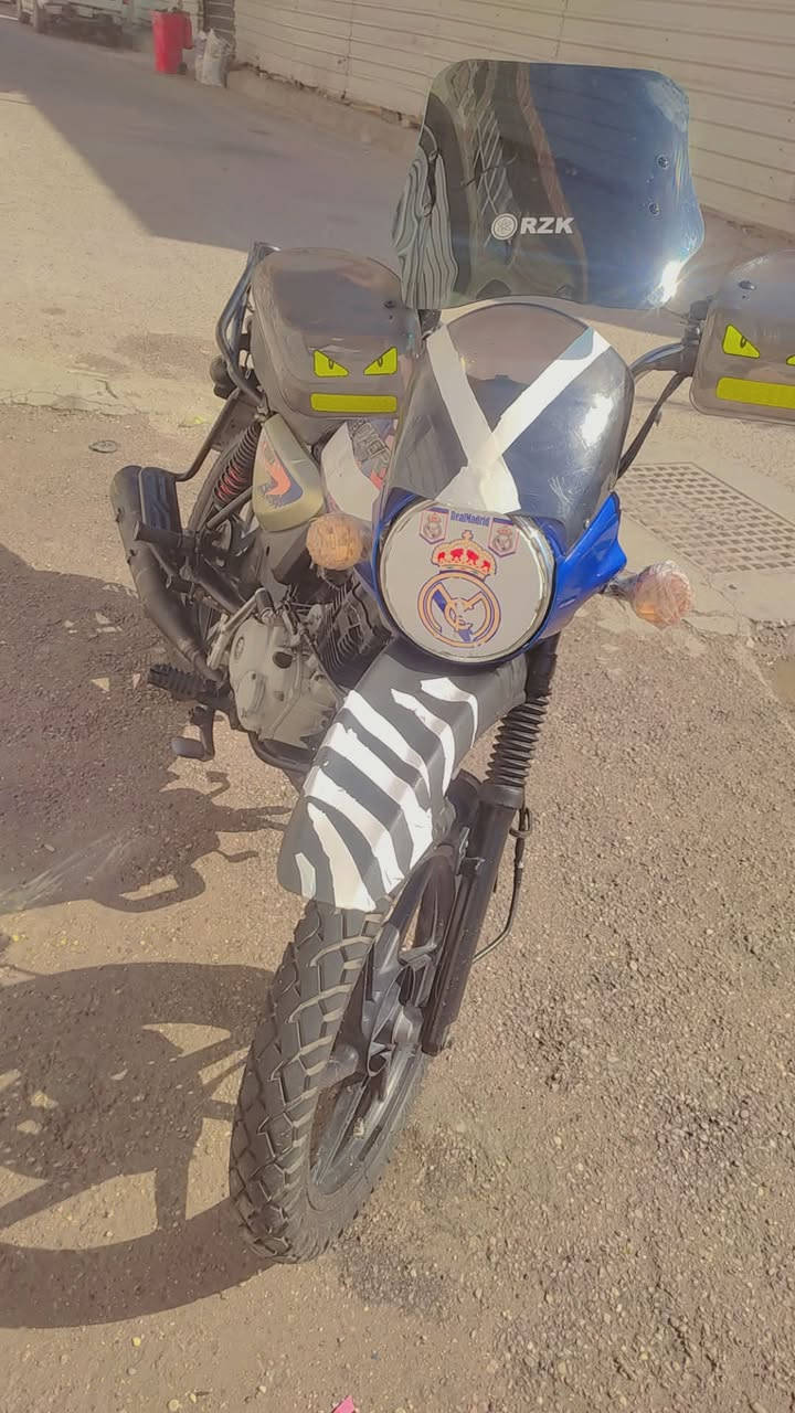للبيع بوكسر 22 شهر 11 اوراق كاملة
دراجة جاهزة من كلشي..  🥹      دبلاات جدد..      شكل مرتب وكاعد 

   لايت زنون عالي ناصي..🔥        تايرات جدد...😇    بك لايت.   💘

      اشاير يمنه يسره..   👻      سلف هندر.. 😈     بنزات جدد..  🫵
  
   ولفات جدد.🤟     حت دهن ليوم بدلته 😂       شغل وطلع..  

مكاني بغداد العبيدي    سعر الدراجة (850)   سعر ايرانية 

رقمي *********** متوفر وتساب و اتصال
