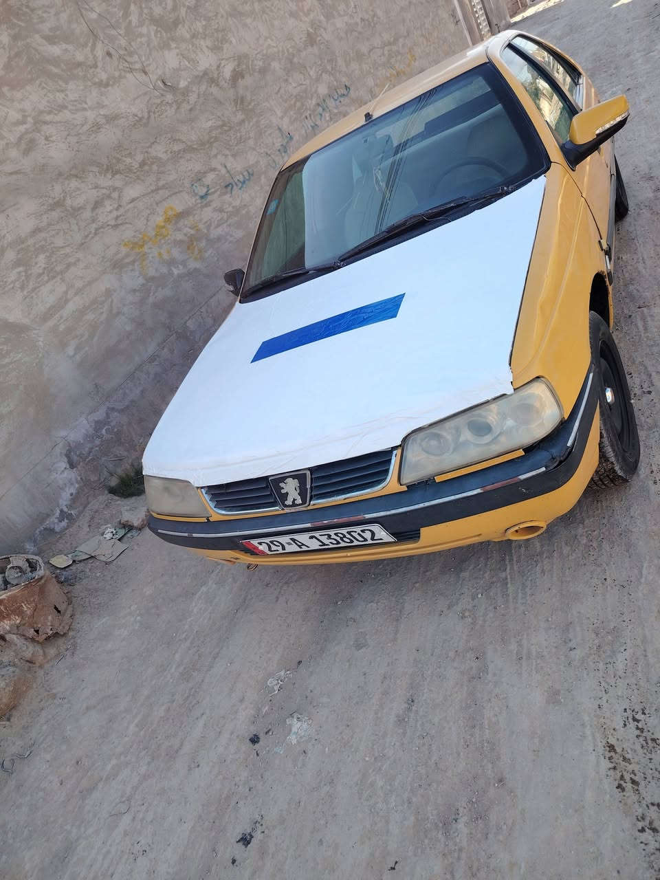 السلام عليكم
بيجو 405 glx موديل 2012 جاهزه مكينه كير تخم تاير كهربائيات تبريد شغال بسمي مصفر هيئه وغرامات سعرها 29وبيها مجال ***********
