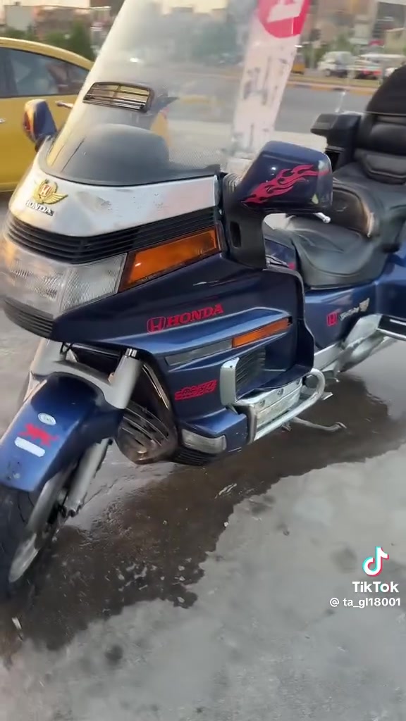 السلام عليكم دراجه جولدن موديل 89 دخول جديد للبيع دراجه نظيفه مكينه مقفوله دراجه كفاله عامه  البيع، السعر 28 ورقه وبيها مجال الاستفسار الرقم بس بواتساب/***********/مكان بغداد الشعب
