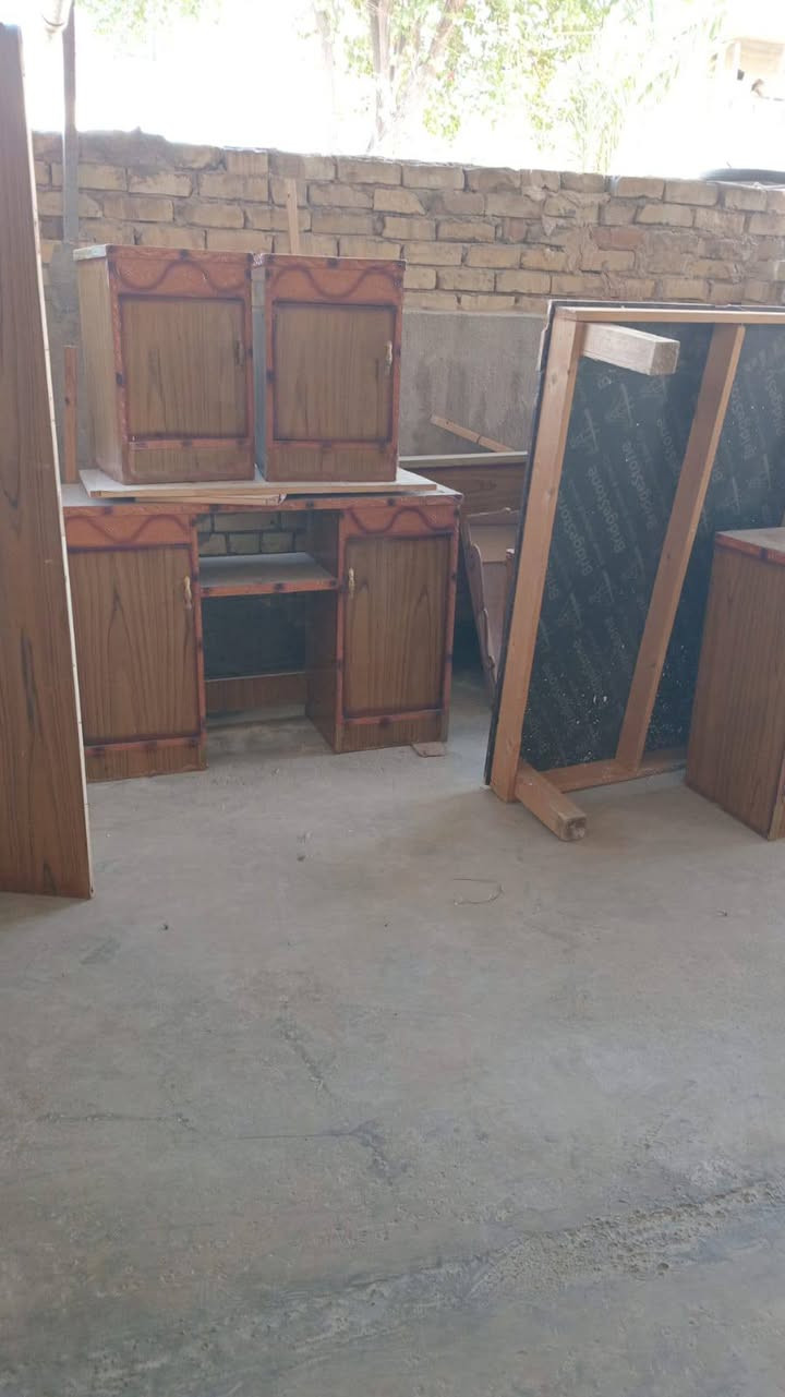 السلام عليكم اغراض بيت مستعمله نظيفه مكان اسكان الثانيه الي يريدهن يتفضل خاص


**إذا كنت صاحب هذا الإعلان وتريد حذفه لأي سبب، رجاءا أرسل رسالة إلى الدعم الفني**