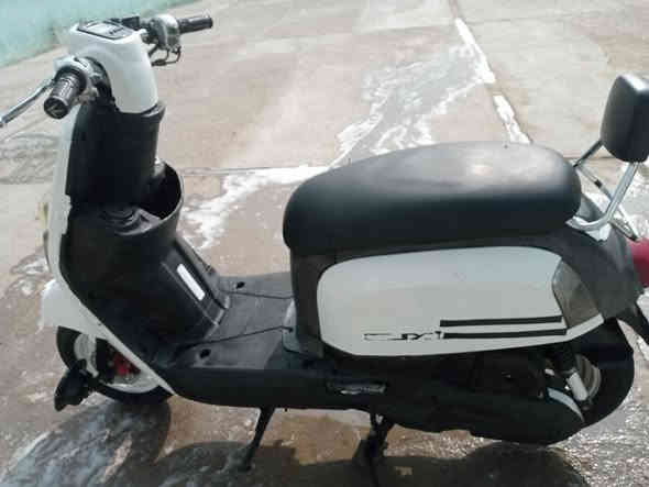 سلام عليكم ماكس بوليسي للبيع (نوزل) مفتوحه ولفات نكره سلف بكل وقت سعره 675 وبيها مجال الشراي بيه خير ويدلل مكاني ناصريه سوق الشيوخ على طريق الكرمه ***********رقمي اتصال او واتساب
