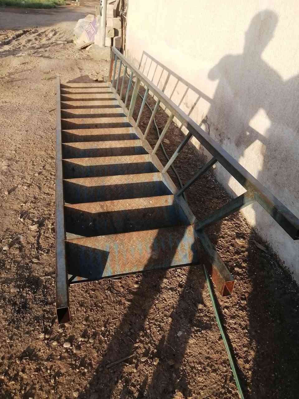 درج حديد طوله ٤متر للبيع سعره 150 عنوان القمانيات من نهايت مصقط


**إذا كنت صاحب هذا الإعلان وتريد حذفه لأي سبب، رجاءا أرسل رسالة إلى الدعم الفني**