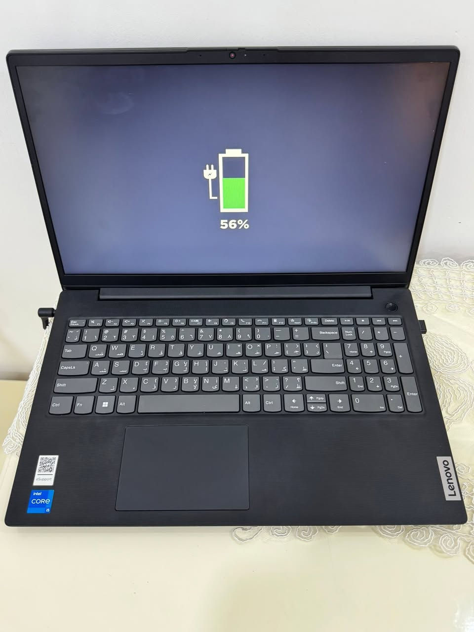 💻 لابتوب LENOVO V15 G4 RU الجيل الرابع
خيار عملي وخفيف للحمل، مثالي للدراسة، تصفح الإنترنت، برامج الأوفيس، التعليم الإلكتروني، والاستخدام اليومي بكل سلاسة والبرامج والالعاب المتوسطة 

مستعمل شهر واحد فقط 
نظافة 100% 
شرط الفحص والاسترجاع اذا لگيت اي خلل ومراح تلگة صدگني ..

📌 المواصفات:
✅ المعالج: Core i5-13420H
✅ الرام: 8GB قابلة للتطوير 
✅ الهارد: 512GB SSD قابل للتطوير
✅  كيبورد عربي انكليزي 

✅ دورات الشحن 27 مرة فقط 
وبقية التفاصيل كما موضح امامك بالصور .. 

الملحقات :
كارتون الجهاز 
🖱️ ماوس وايرلس
🔌 الشاحن الأصلي

🛡️ الضمان والخدمات:
✔️ فحص كامل قبل الدفع والاستلام
✔️ ضمان 3 أيام استرجاع عند وجود خلل مصنعي

📍 الموقع : ذي قار مركز

🚚 التوصيل متوفر بعد استلام المبلغ 

📱 للتواصل واتساب او اتصال: 
 ***********
او تفضل عالخاص . 

💰 السعر: 650 الف فقط ..
مع العلم الجديد نفسها سعرها 800 الف  فما فوق .
