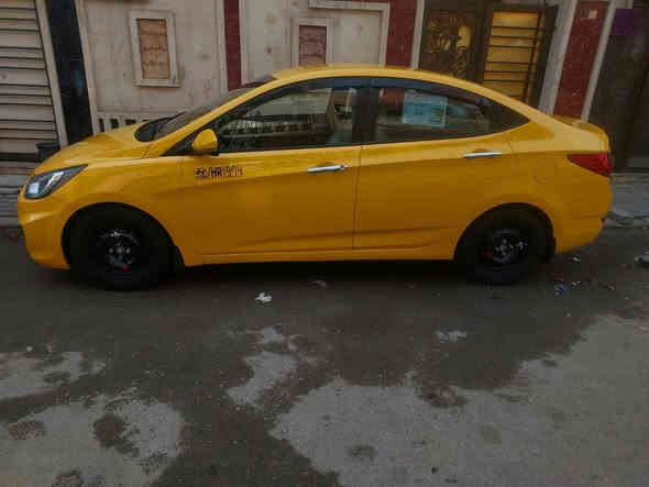 اكسنت خليجي ٢٠١٥ محرك ١٦٠٠ دوش بيه ضربه خفيفه بدايه البنيد ومصلحه مكفوله من الشواصي واللغود والتبديل محرك وكير وحداديه وتخم تاير وتبريد كله مكفول السعر ٨٨ وبيه مجال المكان بغداد الشعب الاتصال ***********
