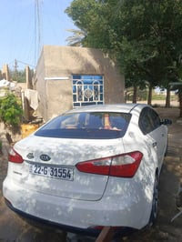 اسلام عليكم سيراتو ٢٠١٤ للبيع داخل اسود مكينه او كير مكفولات السياره م...