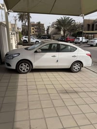 عندي نيسان صني مصري موديل 2025 ماشيه 1750 بعدها زيرو على وضع الشركه ده...