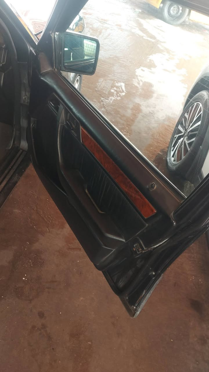 مارسدس دب للبيع بلاديه مكينه كير حداديه تبريد شغال ماناقصه شي بغداد انكليزي مديل ٩١ قواعد دبلات ابلاديه  سعره ٦٥ وبيه مجال قليل 
***********
