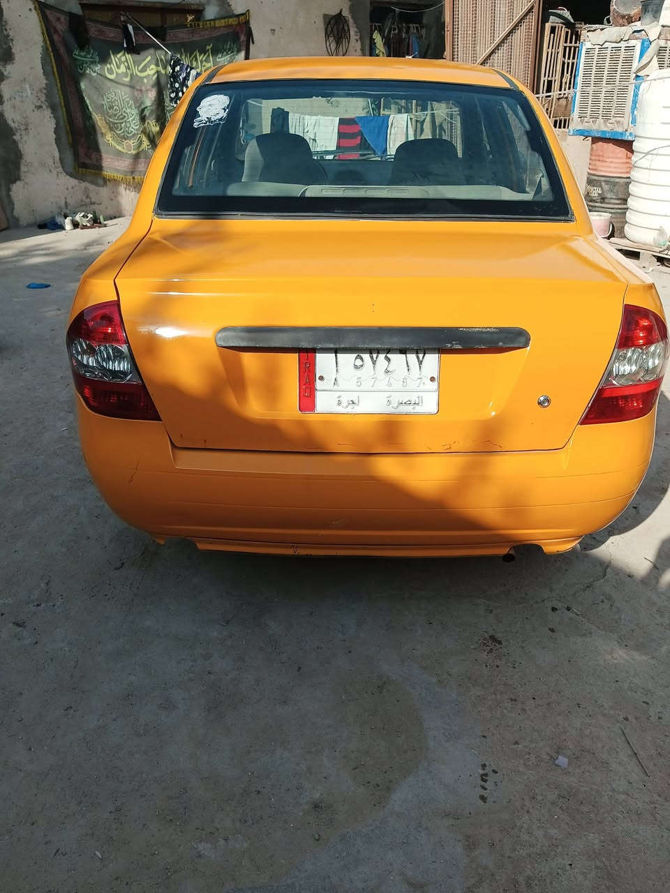 سلام عليكم طيبة للبيع
موديل ٢٠١٥ مصفرة هيئة وغرامات وخط وبحث جديد 
مكينه وكير فول حدادية جديدة تبريد شغال وتبريده فول 
تخم تاير يعني سيارة جاهزة مصبوغة عام جمالية بيه بس دحجه بالباب الخلفي مكاني الزبير سعر ٣٣
*********** واتس 
*********** اتصال
