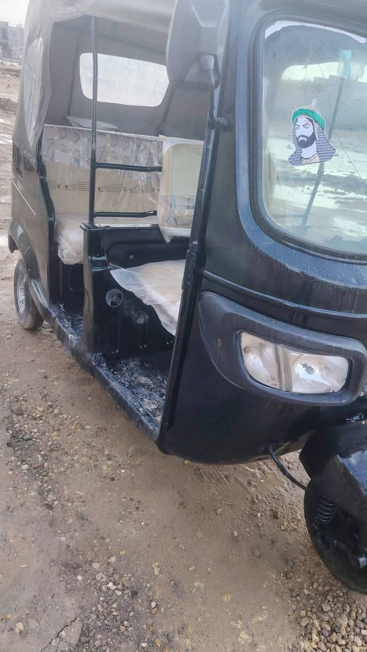 تيفيس 18 شهر10 كفاله ولا خياس ولا ضربه
مكاني قلعه سكر بنقد ابيع  وبلقصاد
***********
