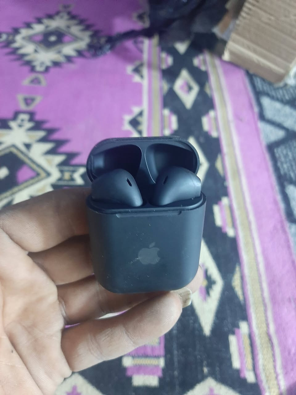 السلام عليكم ثلاجه تشتغل كهرباء وجداحه مال سياره يعني تفيد اهل السفرات وجهاز ستلايت يحول البلازمه العاديه 4K وجهاز مضخم صوت و سماعات ايربوت الثلاجه سعرهه ٤٠ والستلايت ب ٢٠ و اليربوت ب ١٠ و المضخم ب ١٠ جدد غير مستعملات وشغالات مكاني نهايه حي اور


**إذا كنت صاحب هذا الإعلان وتريد حذفه لأي سبب، رجاءا أرسل رسالة إلى الدعم الفني**