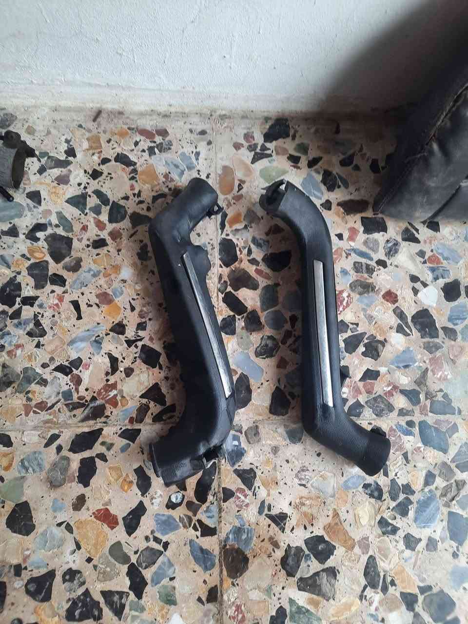 سلام وعليكم غراض لبيع كلمن وسعرة مكلف بيهن فيتبم صلي ١٥٠٠ بل جيس هم موجود شعب شارع صحة***********
