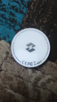 شاحنة واير لست موبايل انفنكس ويوجد خدمة توصيل اصلية رقم ٠٧٧٠٢٨١٨٣٤٤