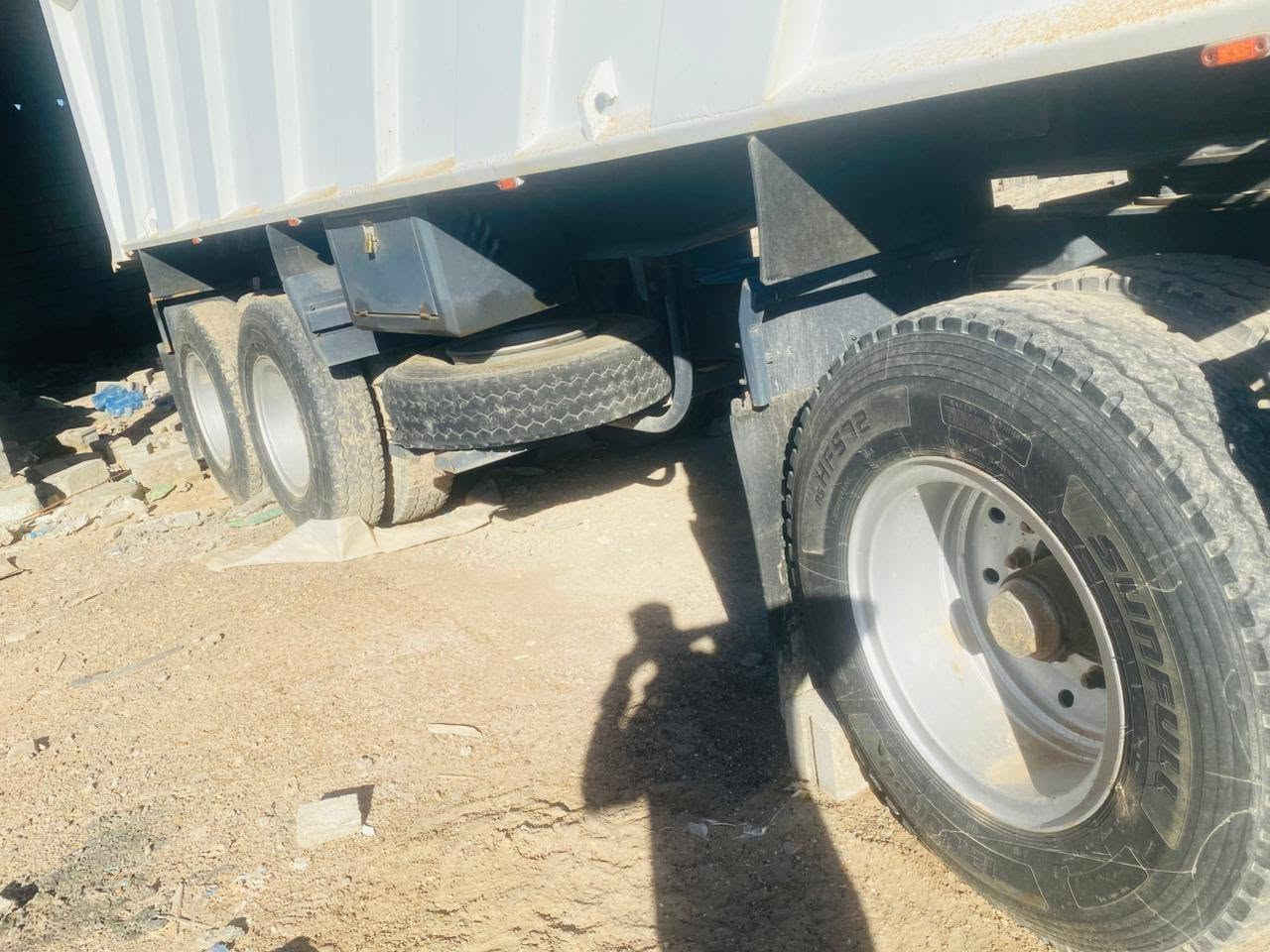 مقطورة للبيع موديل٢٠٢٤ جاهزه تخم تاير ***********
