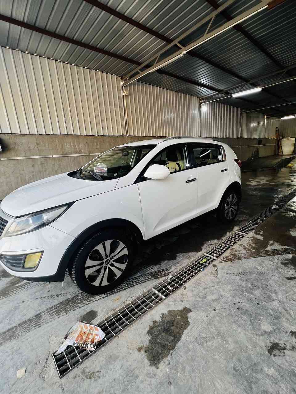 السلام عليك كياسبورتج2013
خليجي والضرر كما موضح في السونار السعر137 
المكان ذي قار رقم الهاتف ***********
