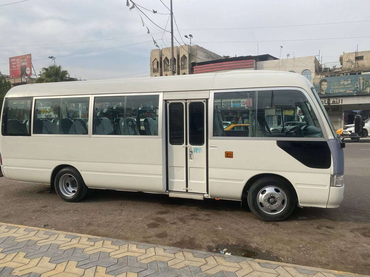 السلام عليكم كوستر البيع موديل 2016 مكانه بغداد مكفوله الاستفسار ***********
