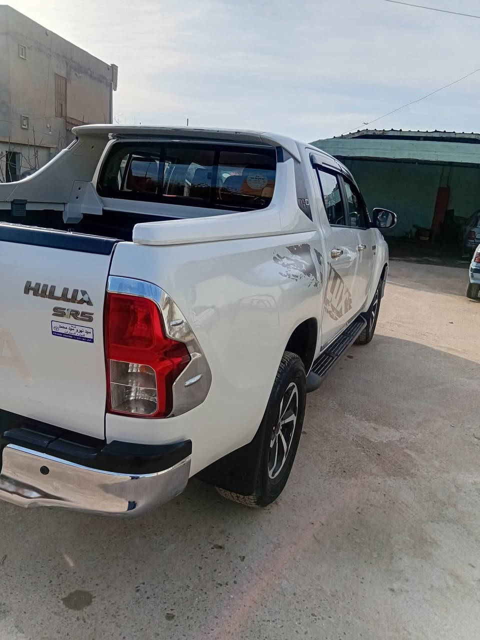 السلام عليكم 
#للبيع مرزي TRD
موديل 2020 رقم اربيل 
مواصفات  فول الفول 
فور ويل  V6 
 #كلين   فقط بارد جدا بسيط 
السعر 310 💲 بيها مجال 
ترهم مراوس بسيارة رقم شمال
 مع فرق نقد 
الاتصال 
***********
***********
مكان السيارة 
صلاح الدين الشرقاط اسديرة وسطى
