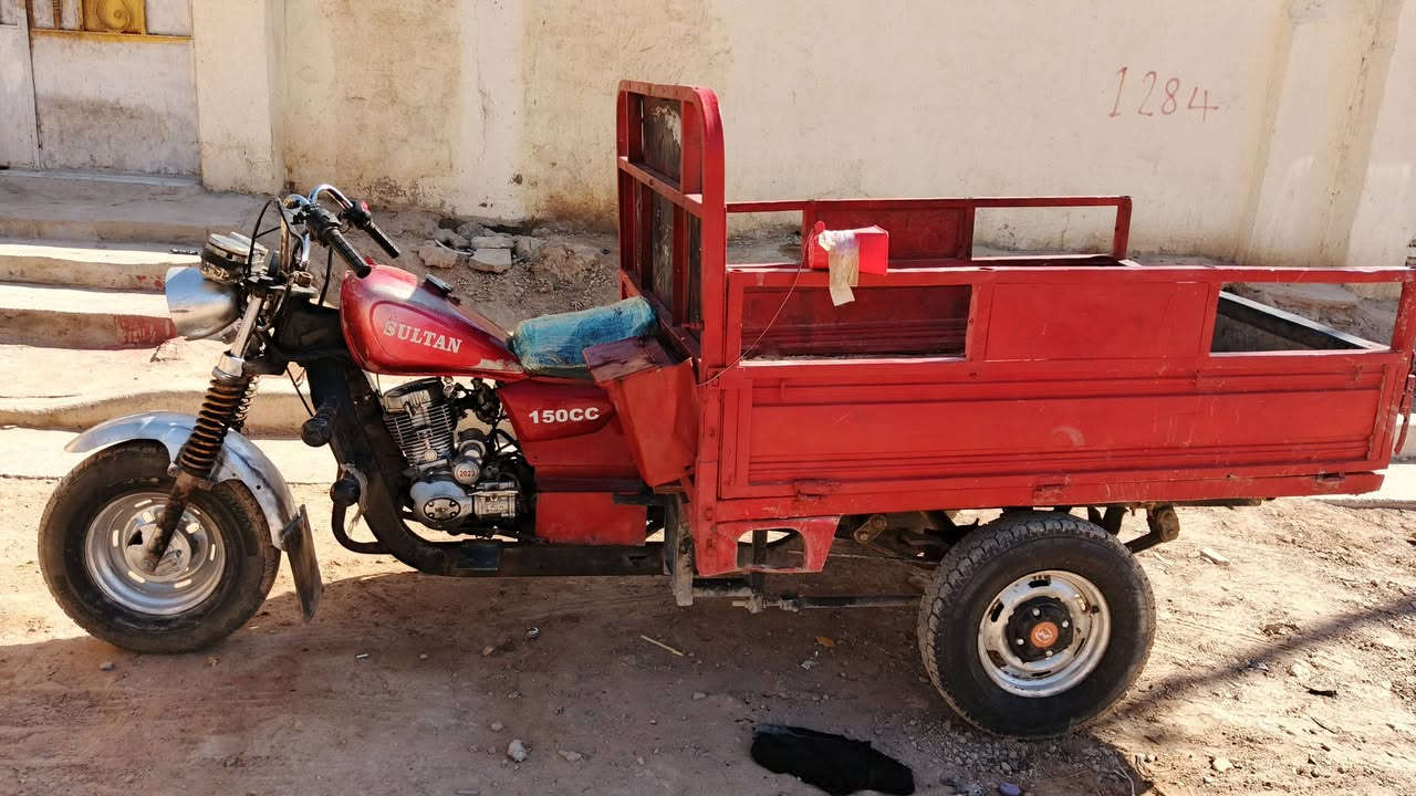 ستوته للبيع مكان ميسان بيه رقم وسنويه منفيز بس ضاعت السنويه ابيعك بدون اوراق. السعر 600 / وبيه مجال ***********
