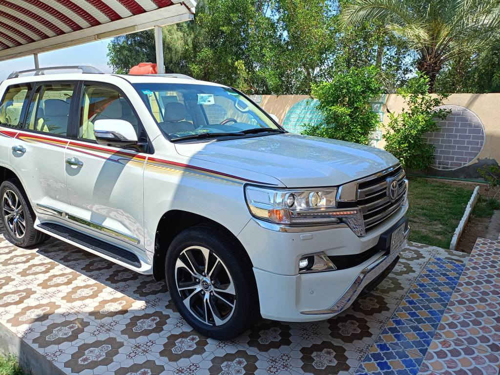 السلام عليكم لاندكروز 2017
تصال *********** بغداد, العراق
