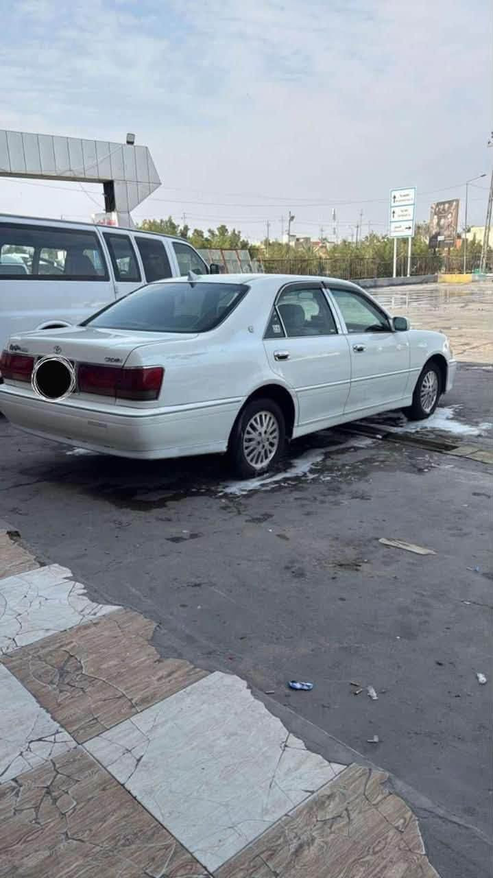 السلام عليكم ملكه موديل ٢٠٠١ مكفوله كير محرك صدر تايرات تبريد شاصي كله مكفول تحويل ثاني يوم الصبح كامله من كلشي ما تحط عليها ربع رقم كركوك بسمنه ***********. السعر ٧٥ وبيها مجال
