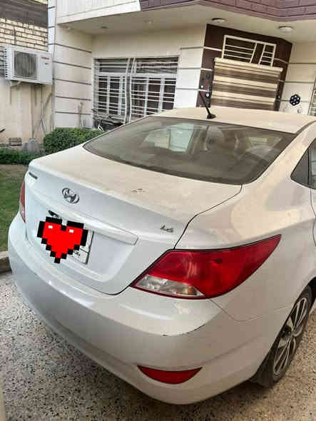 للبيع اكسنت ٢٠١٨
فتحة سقف
كامرة وشاشه
ماشية ٤١ الف
رقم بغداد 
جاملغ سايق مبدل
سيارة نظيفه 
السعر ١٢٨ ورقة وبي مجال 
مكان السيارة بغداد زيونه
للتواصل ***********
