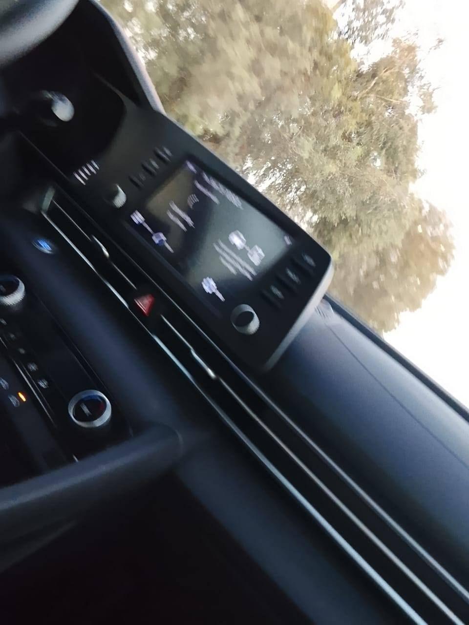 السلام عليكم النترا موديل 2023 حره بدون رقم بسمي تترقم جميع المحافظات
حادث تبديل بنيد فقط سيار جديده فول عدا الفتحه ماشيه 22 بيهه مشكله بالكير تمشي وتوصل وين ماجان بس بيهه عته بالبدايه ابيع كير عاطل 
السعر 117
للاستفسار الاتصال على الرقم 
***********
