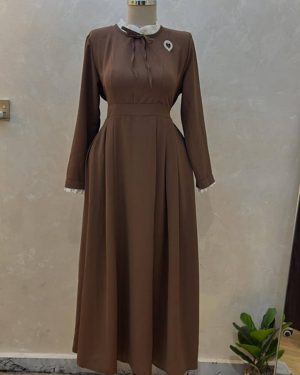 تعزيله محل ابيع شلعه وبعد موجود قمصان سود والوان قميص بدله
واتساب ***********
