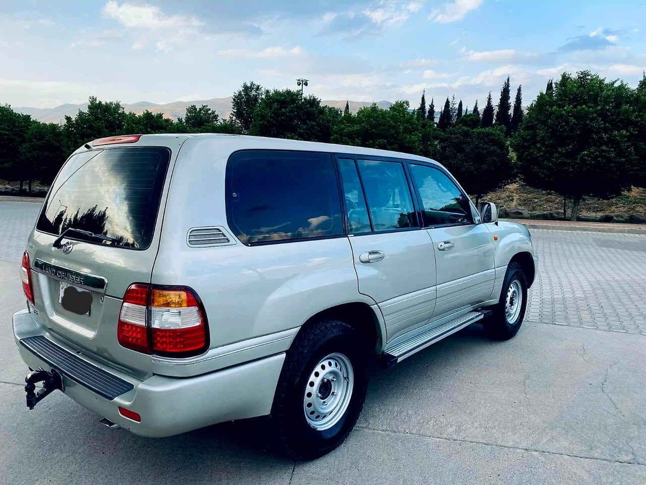 سڵاو مۆنیکا 2000پێش تەبەڵە فول ماسەفات لێگزس گێرتۆماتیک دەبڵ ئەکسل سڵایت ۳ڕیز کوشن تەبرید مەرکەزی هەموگیانی لەسەر شەریکەیە مەکینەو گێڕو دەبڵگێڕی بەشەرتی فیتەر کارەبای کامل جایزە تەبرید لەسەر سویچ ئاڕمی پلاستیکی سلێمانی بەشەرتی ئەوەلیاتو خەرامە ٤تایەو ویلی لۆکی 16 لەبنە ماڵی ئەم زستانەیە 110گەڵاو کەمی مەجال *********** السليمانية, العراق
