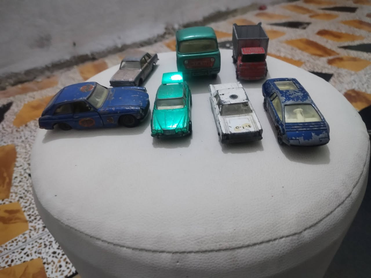 السلام عليكم سيارات عدد 20  قطعه وكلهن اصليات وحديد وصناعه انكليزي وفيتنامي واوربي
كطع كلش حلوات بس يرادلهن ترتيب واكو سيارت بيهن نقص تايرات
للبيع شلعه وحده القطعه على 5000 الف وبيهن مجال 
تواصل خاص وتدلل توصيل ماعندي مكاني كربلاء


**إذا كنت صاحب هذا الإعلان وتريد حذفه لأي سبب، رجاءا أرسل رسالة إلى الدعم الفني**