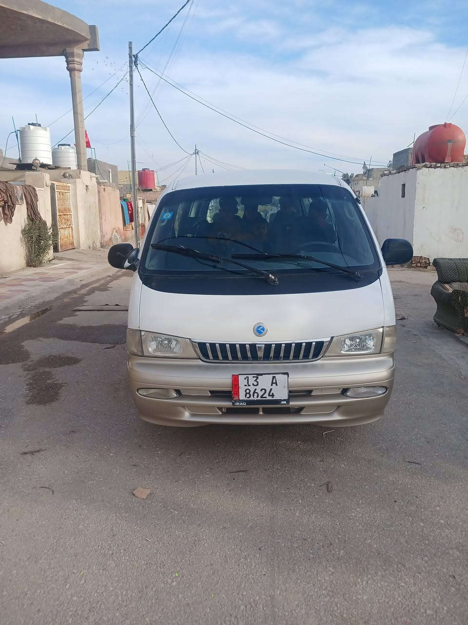 سلام عليكم بريجو للبيع موديل ٩٧ رقم نكليزي بسمي سيارة فان ومسيحة كشنات وبطاين اوتنتة  مكينه كير اكسن خير من الله سيارة مصبوغة للجمالية السعر ٨٠$ او بيهه مجال مكان ناصرية ***********
