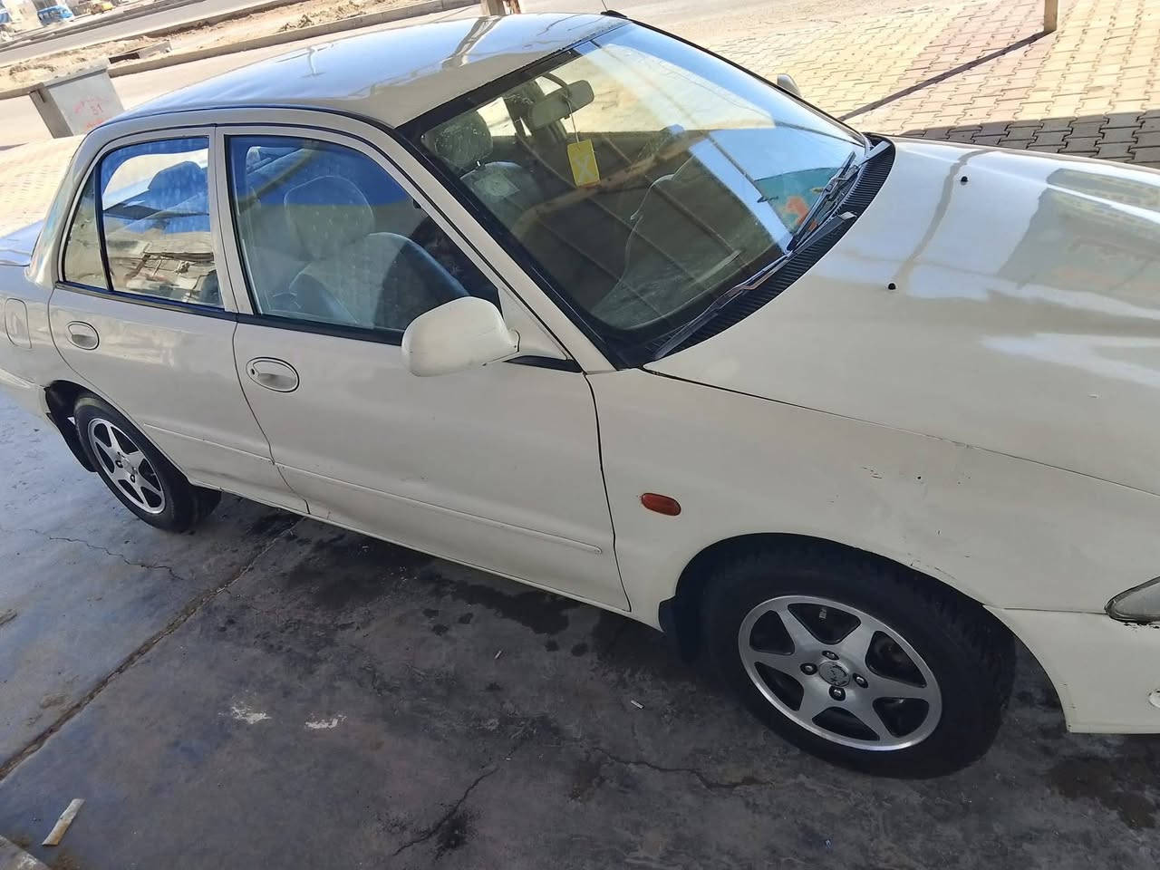 بروتون رقم نجف دولي 2005جديد كير جيد جدا محرك جيد جدا هزه جديده تحويل ثاني يوم سنويه نافذه 29تخم تاير جددالسعر 45وبيها مجال   ترهم مراوس سوناتا تو نضيف للتواصل***********
