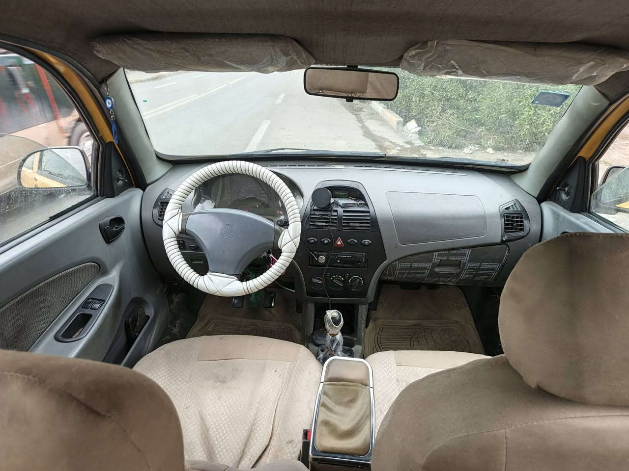 سلام عليكم عندي تايبه مديل ٢٠١٥ سياره حلوه جازه بيه مكينه جديده سياره بيه بس طخه بل جملغ الخلفي سياره بس روح بيه دوام رجع يعني مو مال تكسي سياره خير من الله عنوان بغداد دوره
رقم *********** متواجد ربعه عشرين ساعه فقط واساب
