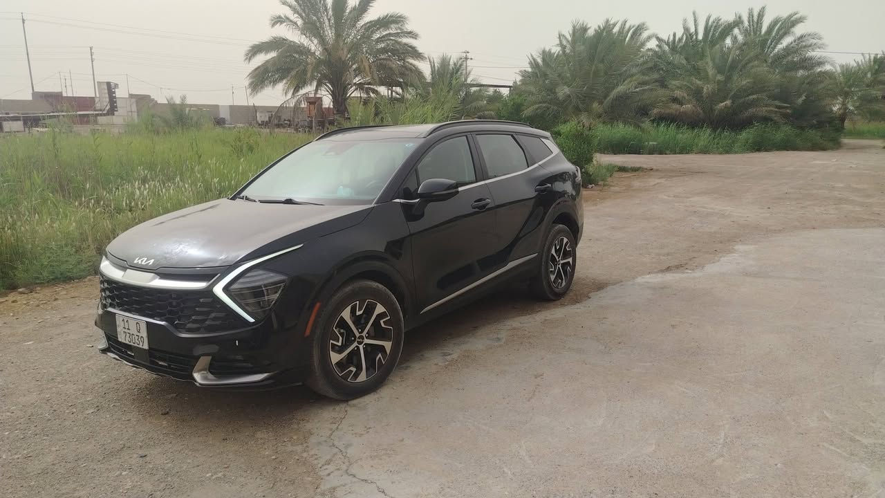 السلام عليكم
كيا اسبورتج هايبرد 
موديل 2024
مواصفات فتحه بانوراما
بصمه تشغيل عن بعد
محرك   1600 تبربو سوبر
 لون اسود
ايرباك استرن ودشبول راجع سستم
ضرر بونيد تصليح  وطلع بيهه جاملغ سائق مصبوغ بأمريكا
سعره ٢٠٠ وبيهه مجال
رقم بغداد بسمي
لاستفسار ***********
